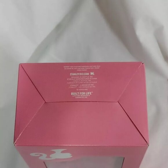 Stanley X Barbie Icon Flowstate Quencher 40 oz Tumbler Brand New In Box - Picture 8 of 8